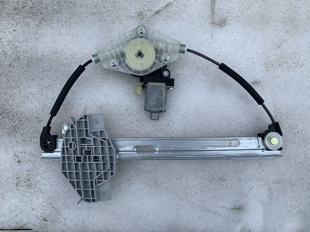 Стеклоподъемник двери - Фото 3