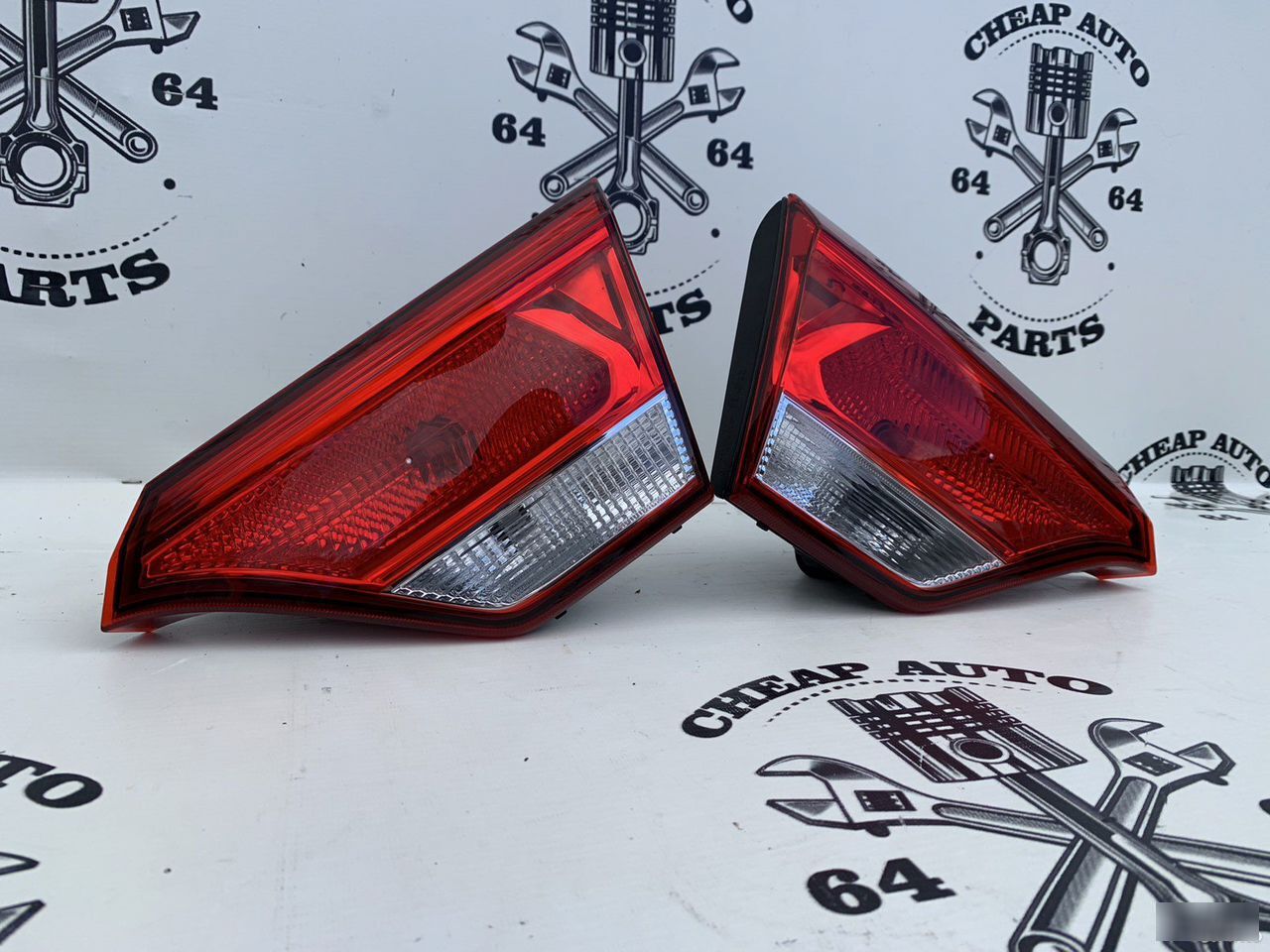 Фонари крышки багажника - Фото 4