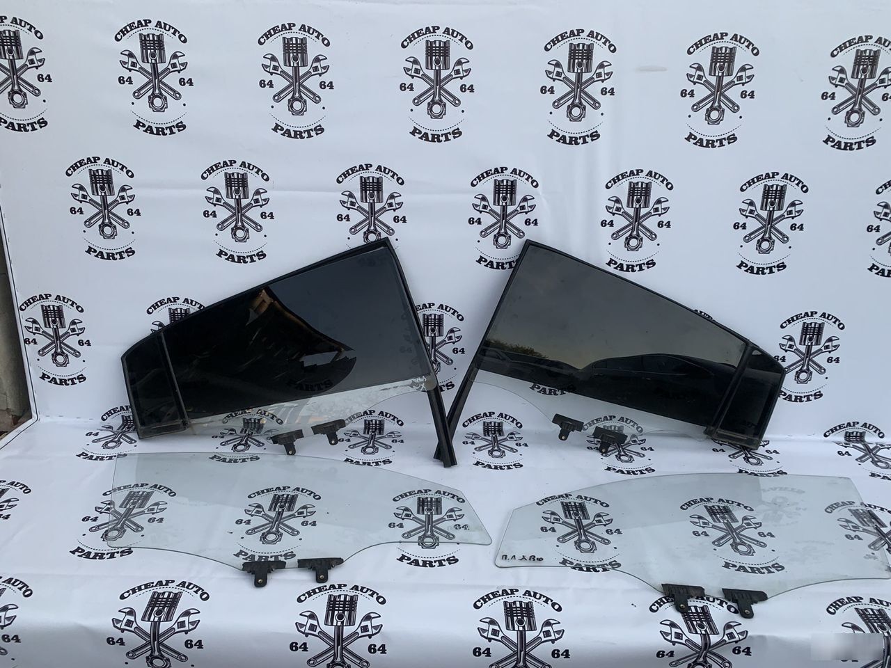 Стекло двери