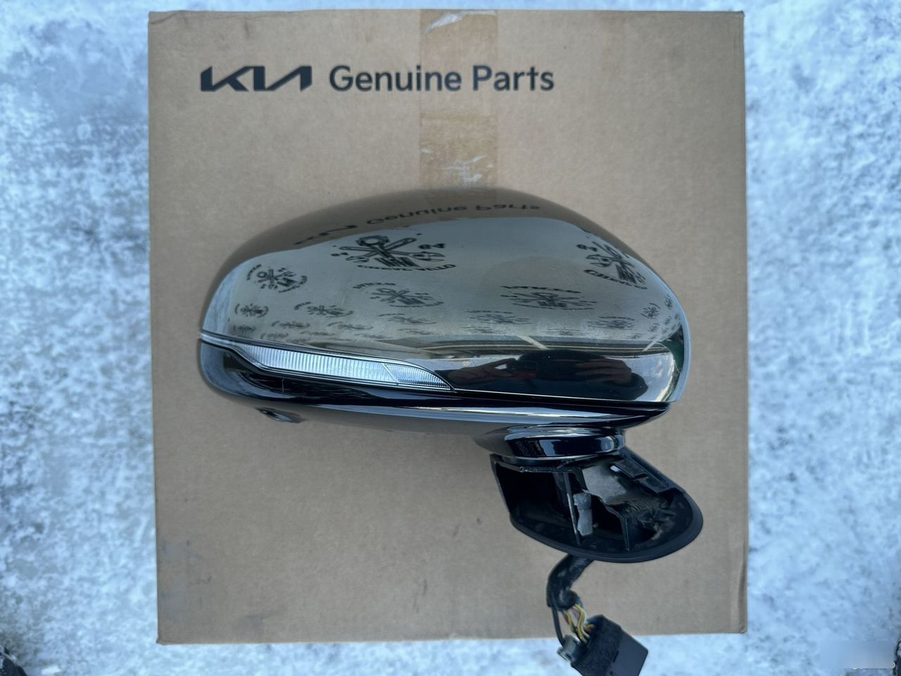 Зеркало заднего вида