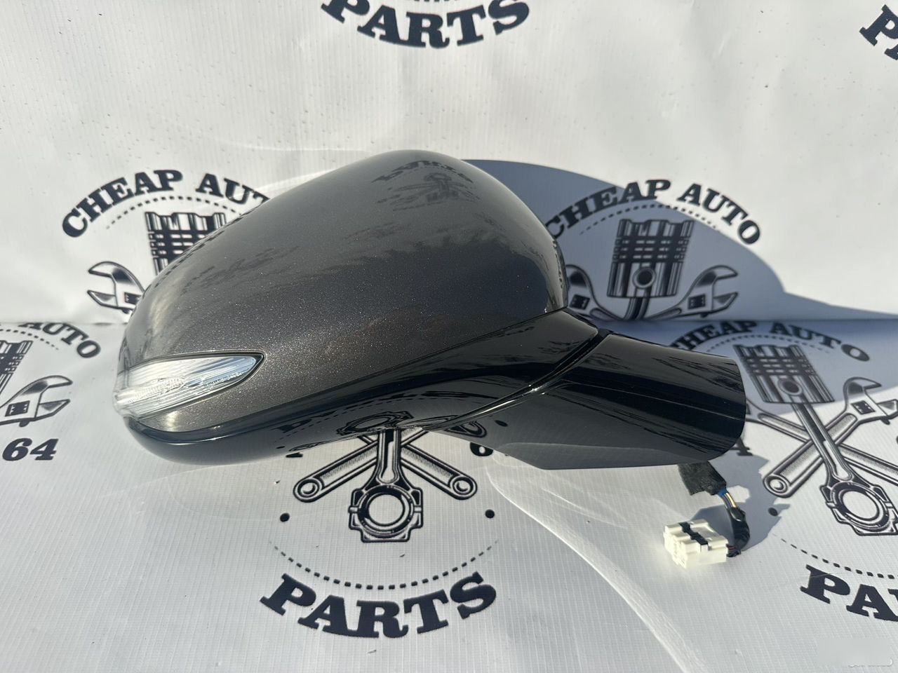 Зеркало заднего вида