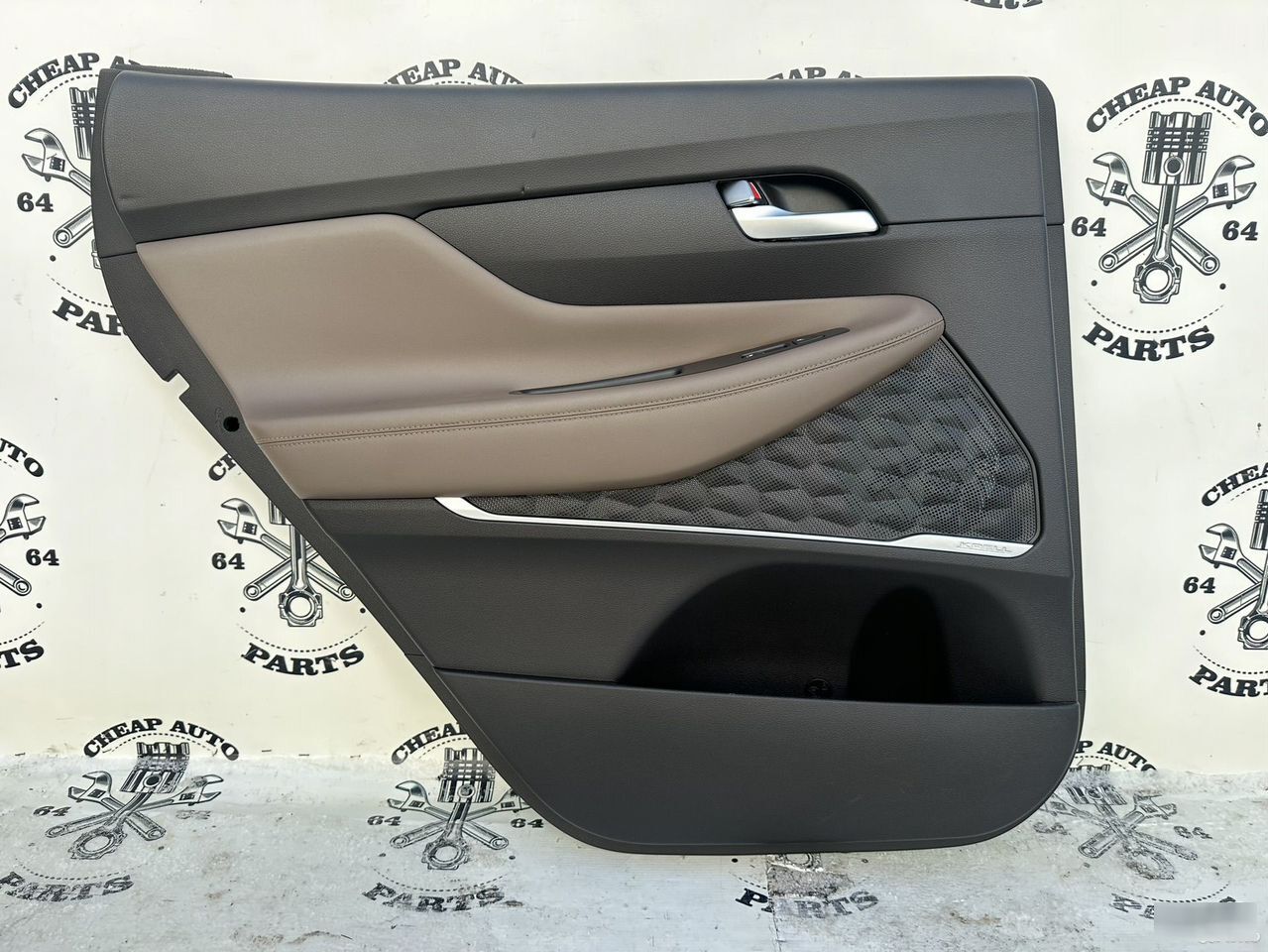 Обшивка двери