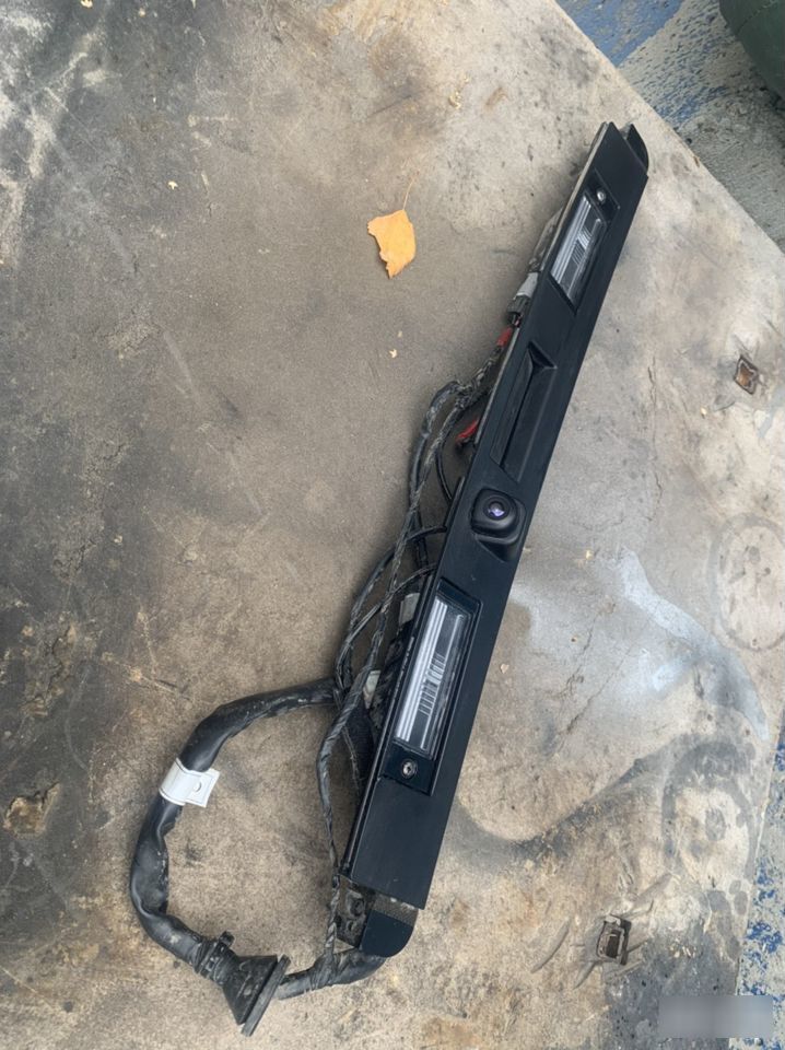 Накладка с камерой заднего вида - Фото 2