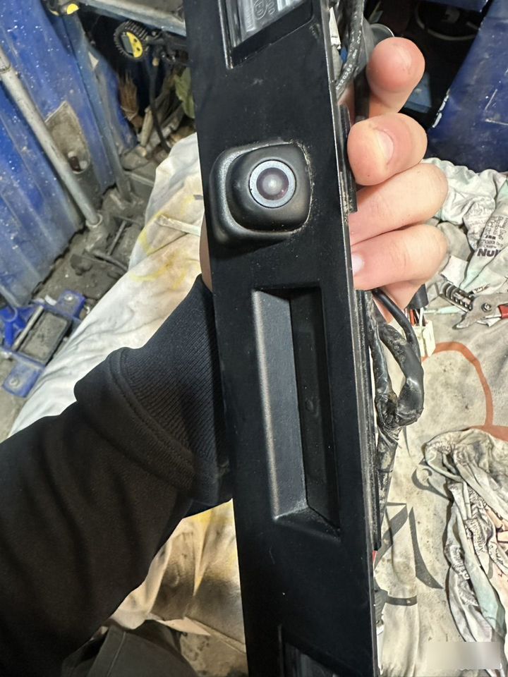 Накладка с камерой заднего вида - Фото 6