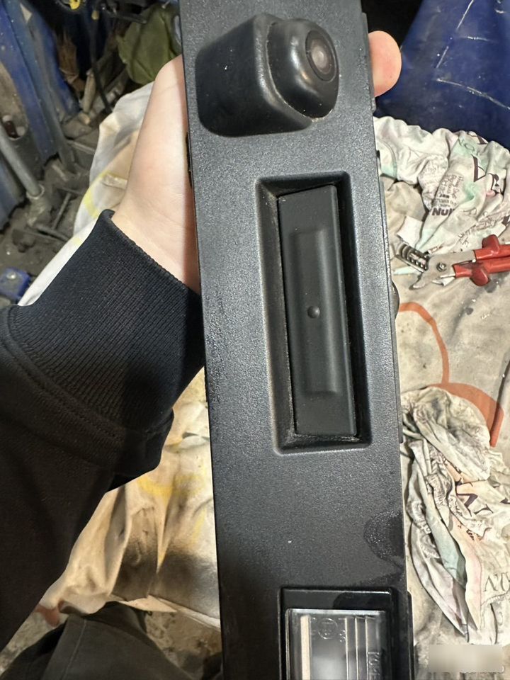 Накладка с камерой заднего вида - Фото 7