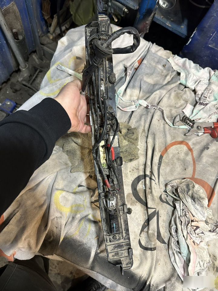 Накладка с камерой заднего вида - Фото 8