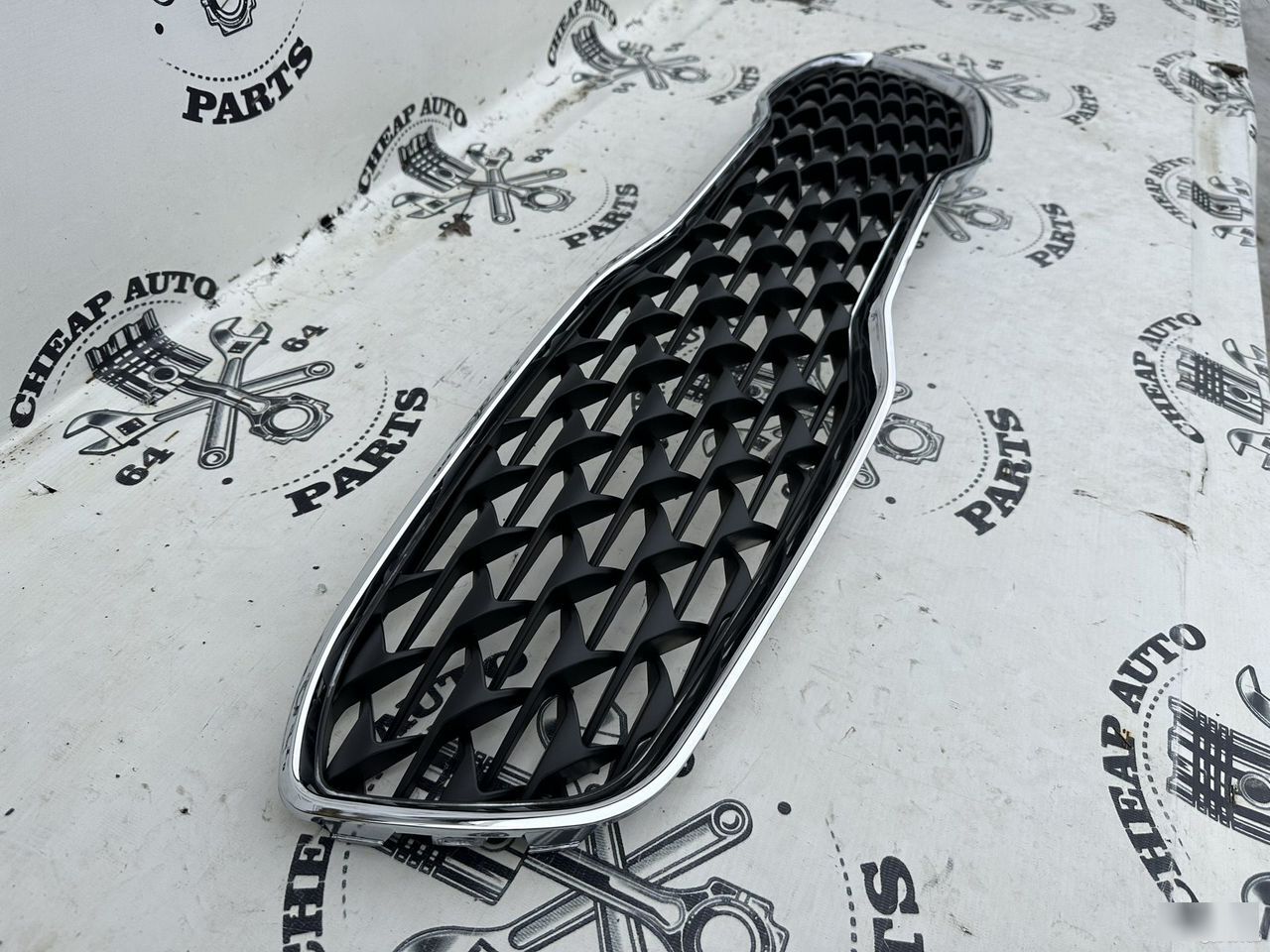 Решетка радиатора - Фото 3