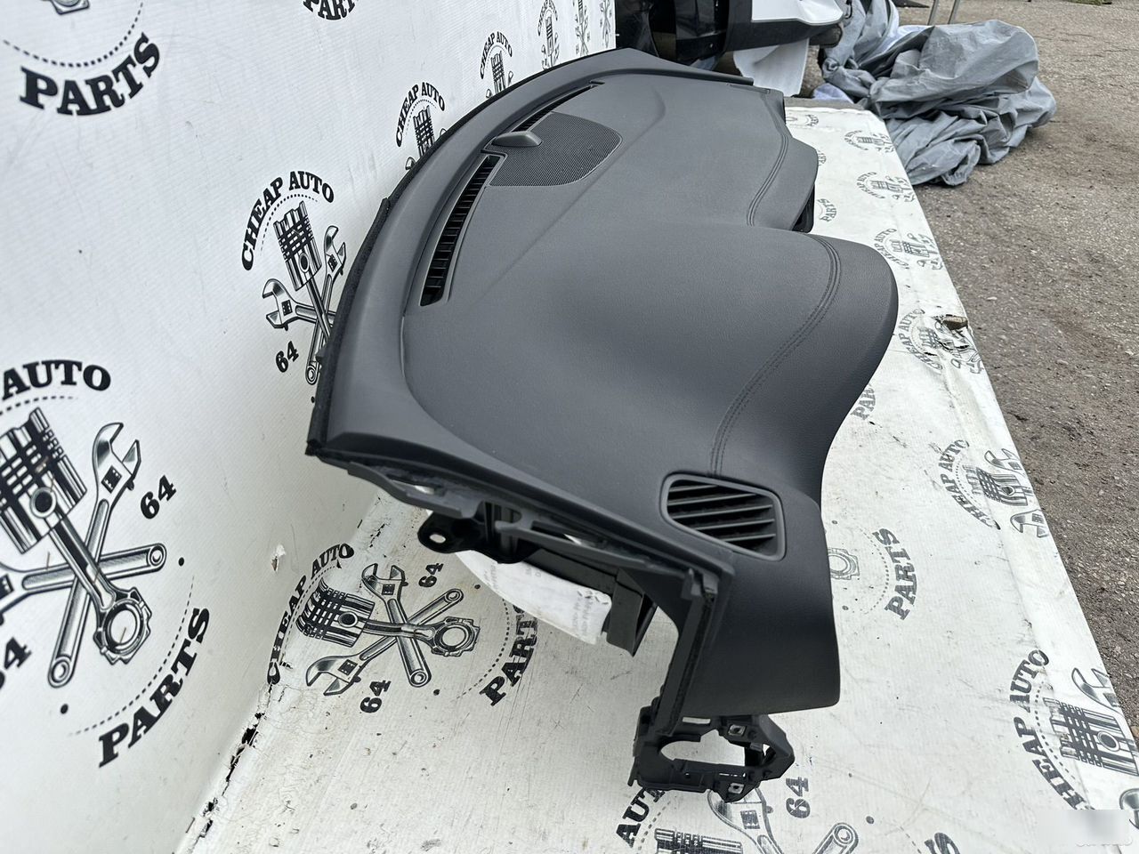 Торпедо панель салона - Фото 5