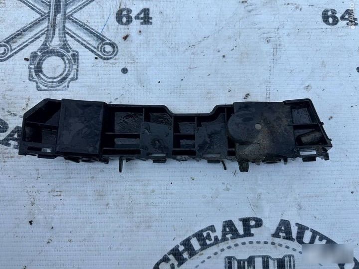 Кронштейн бампера