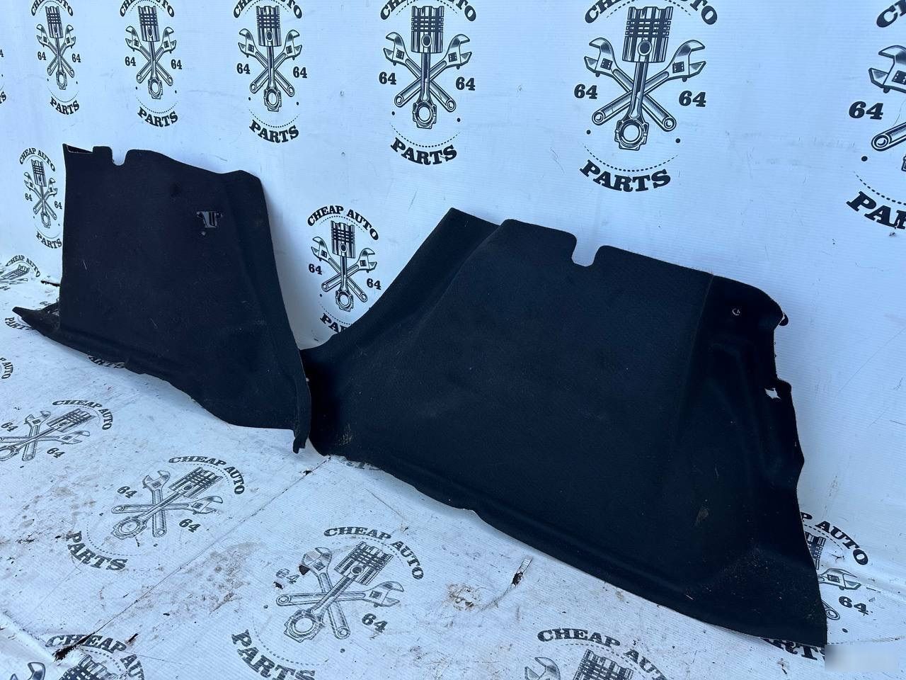 Обшивка багажника