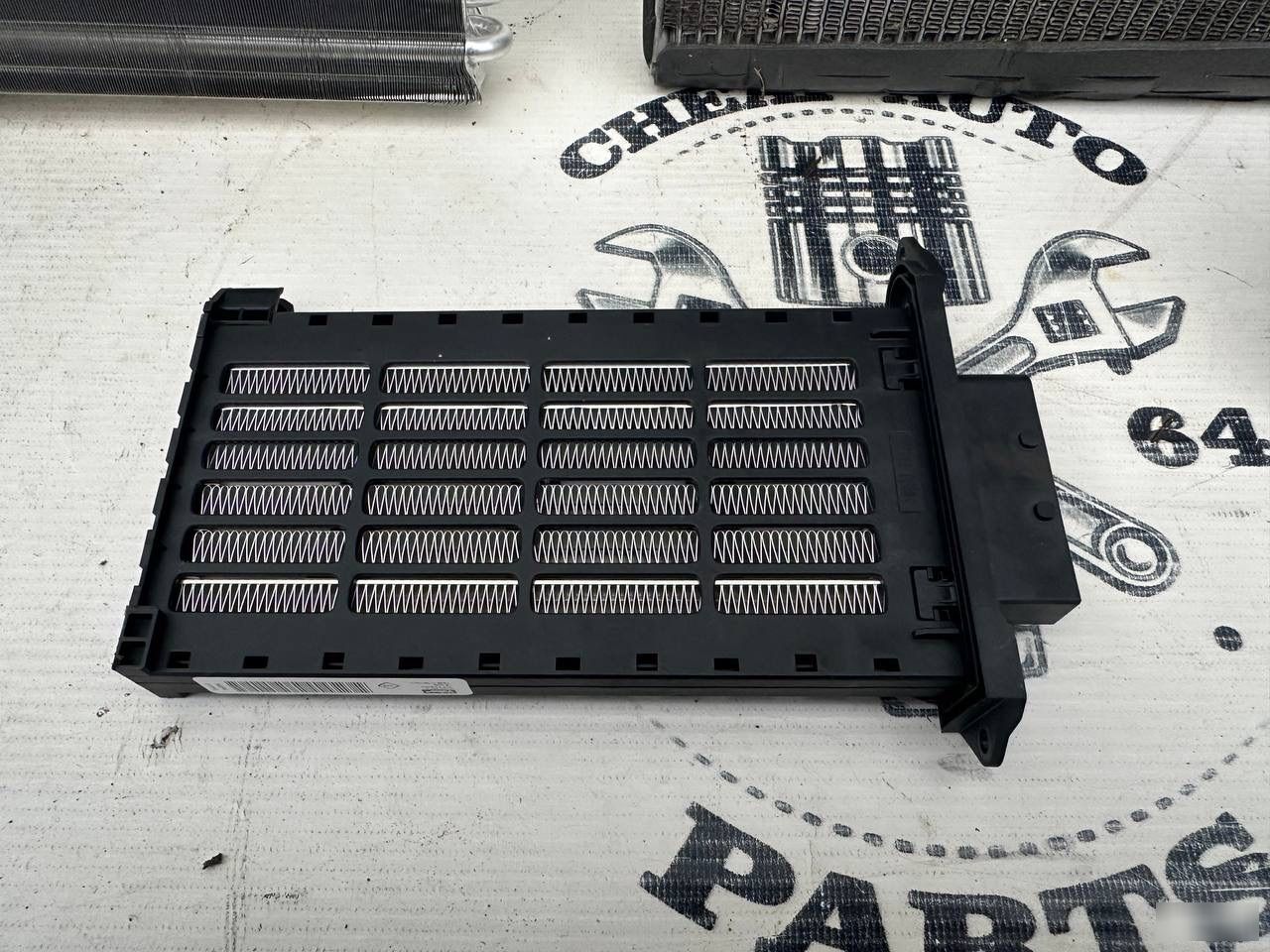 Радиатор отопителя - Фото 4