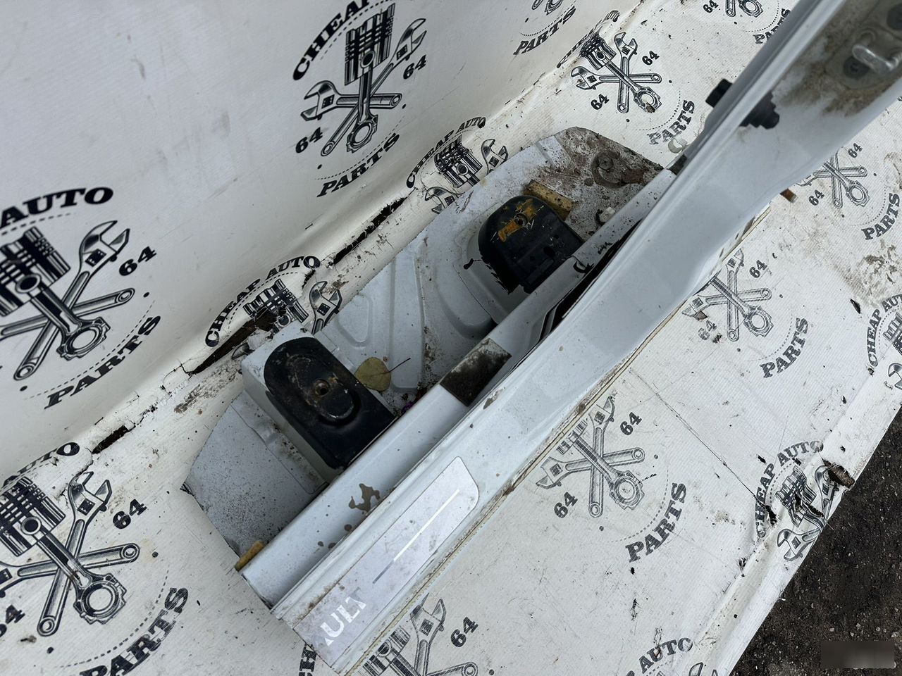 Средняя стойка с порогом - Фото 8