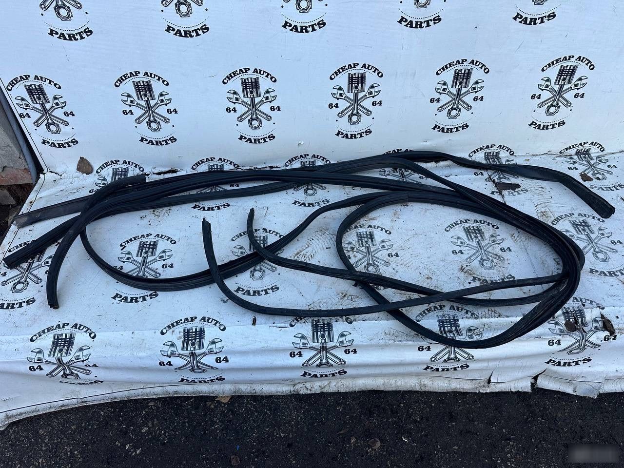 Уплотнитель дверей