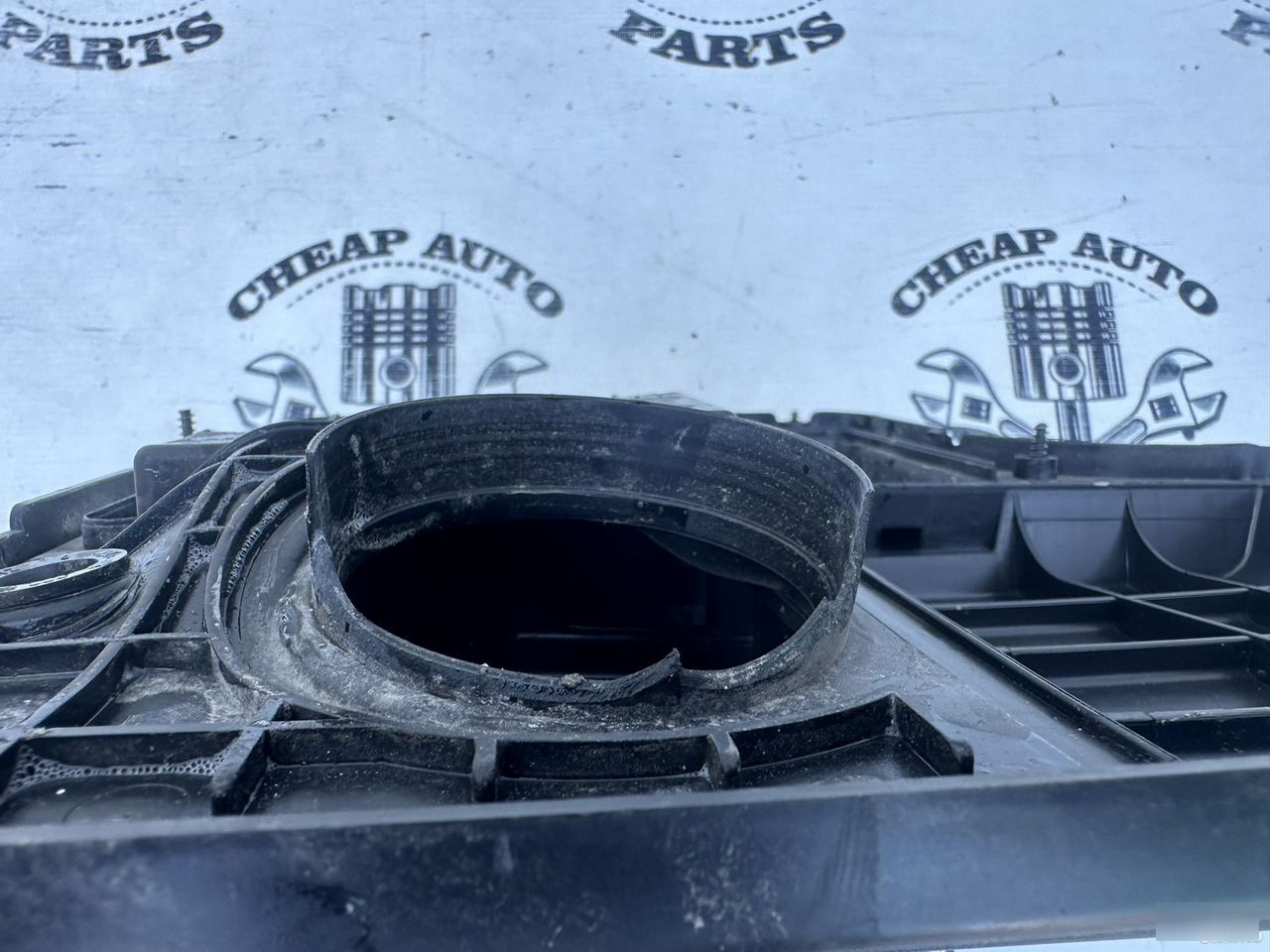 Крышка двигателя - Фото 5