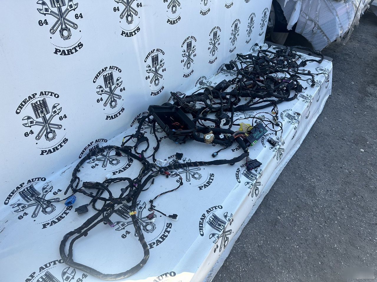 Проводка подкапотная - Фото 2