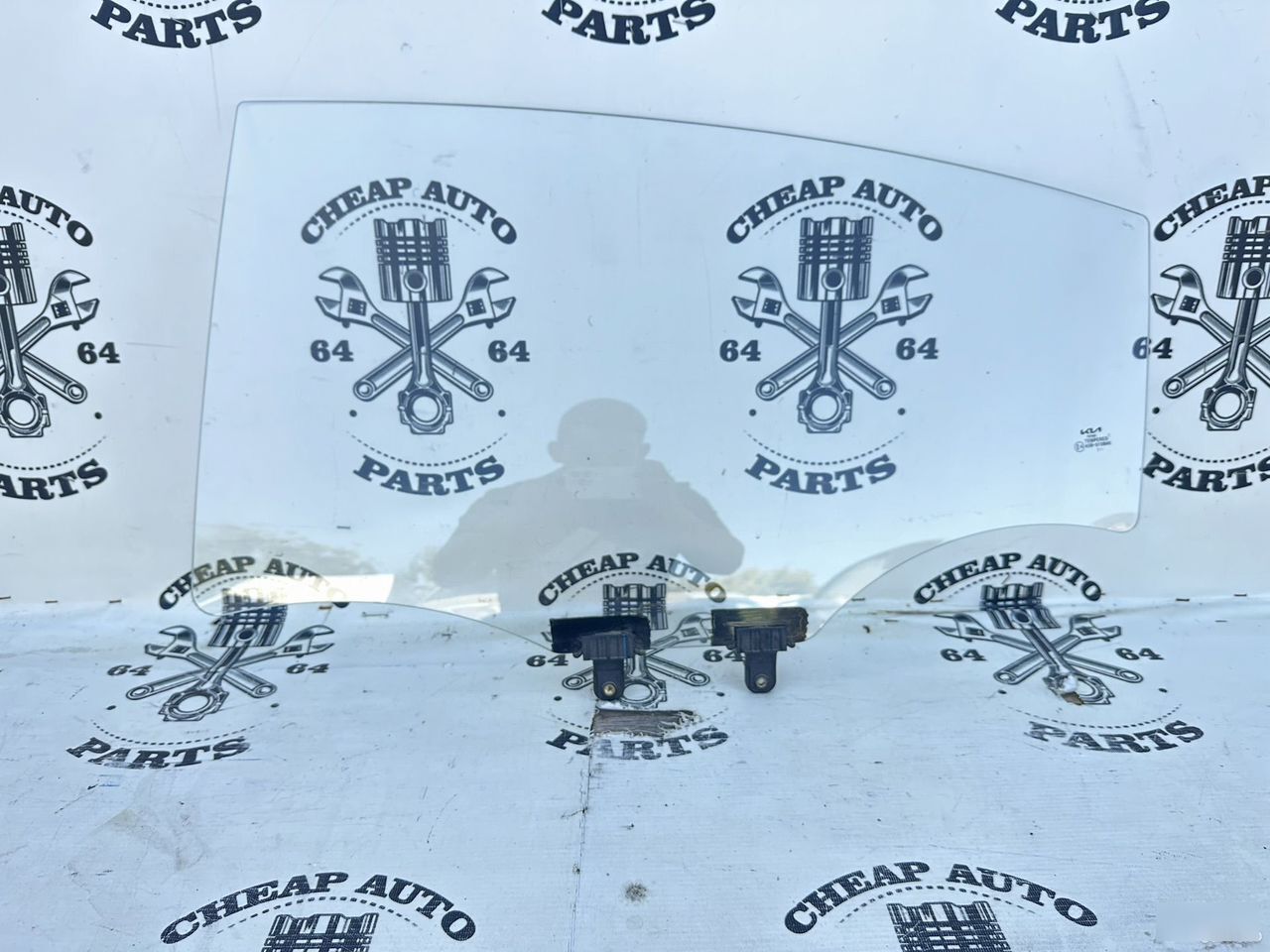 Стекло двери