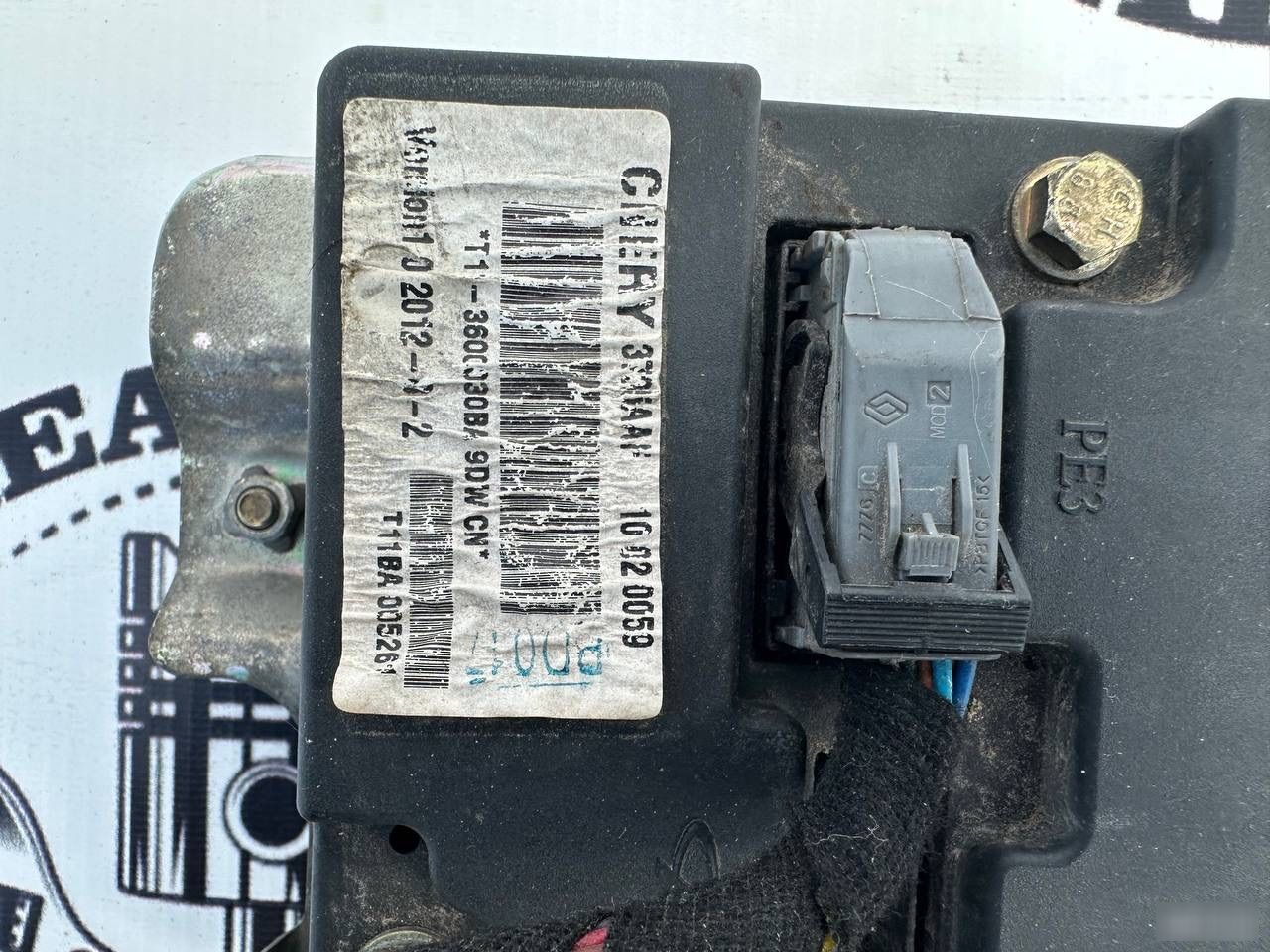 Блок предохранителей - Фото 7