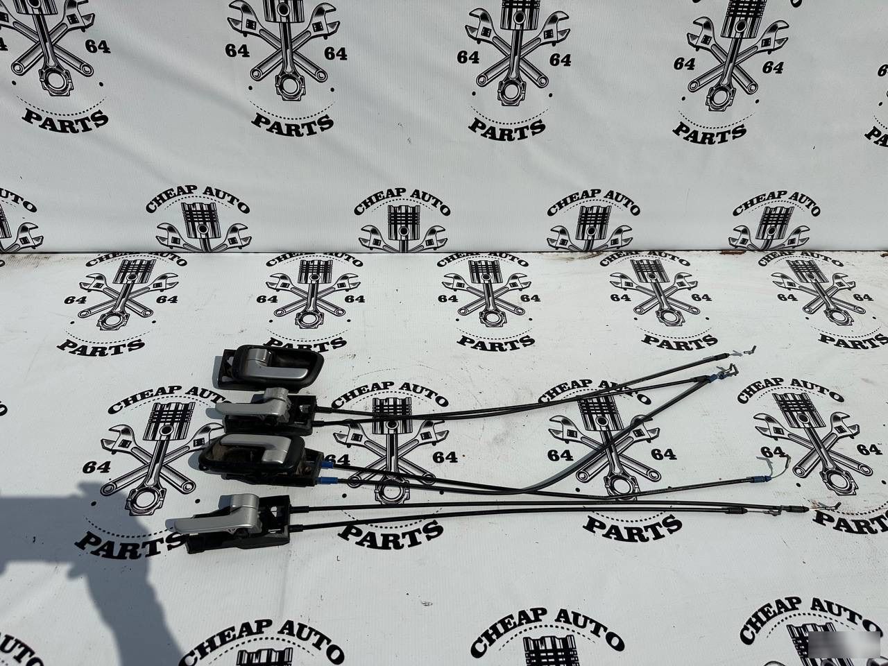 Ручки дверные с тросами