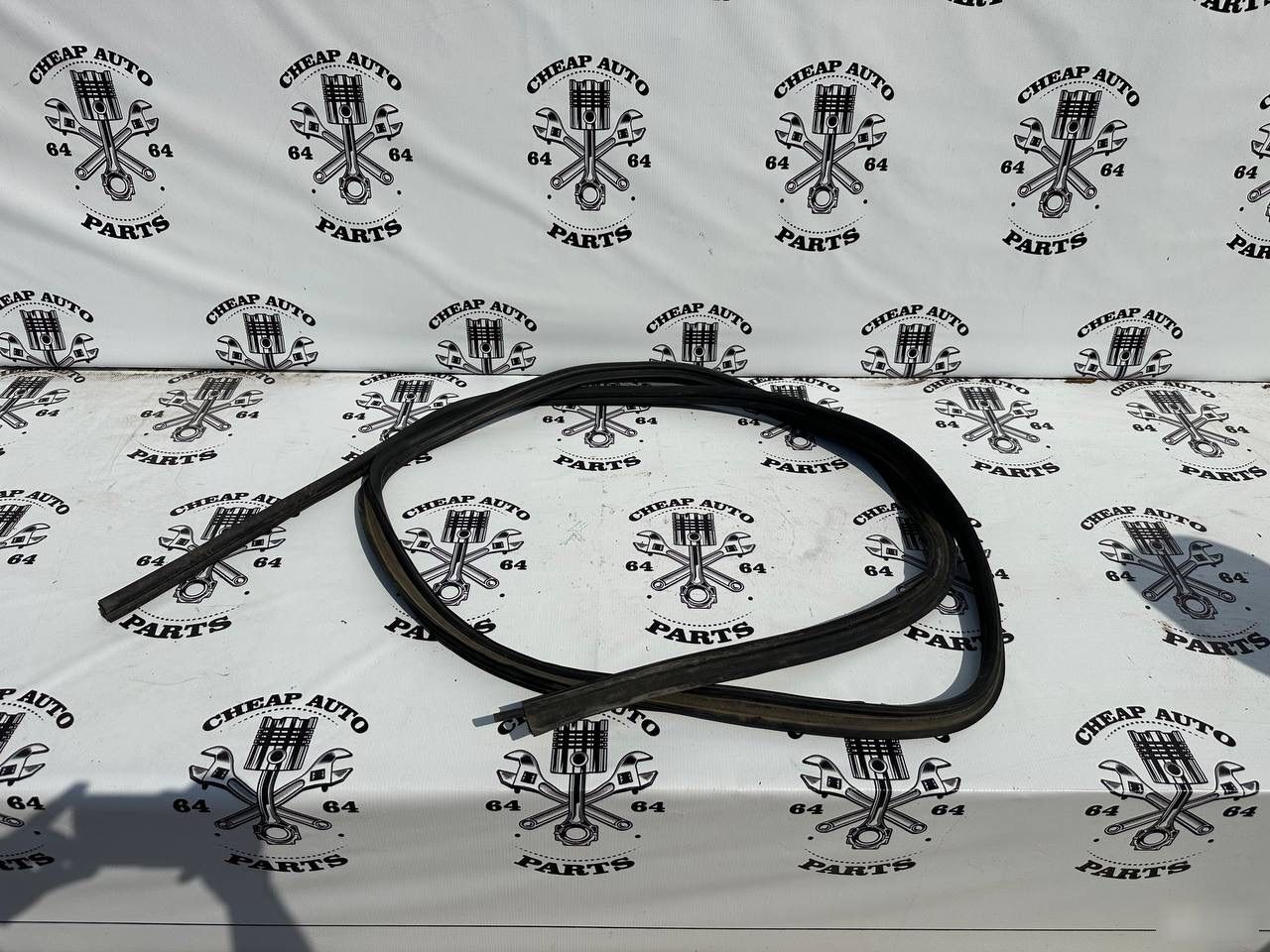 Уплотнитель багажника - Фото 2