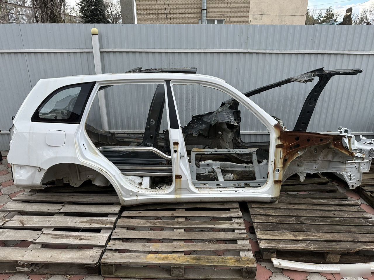 Часть кузова - Фото 2