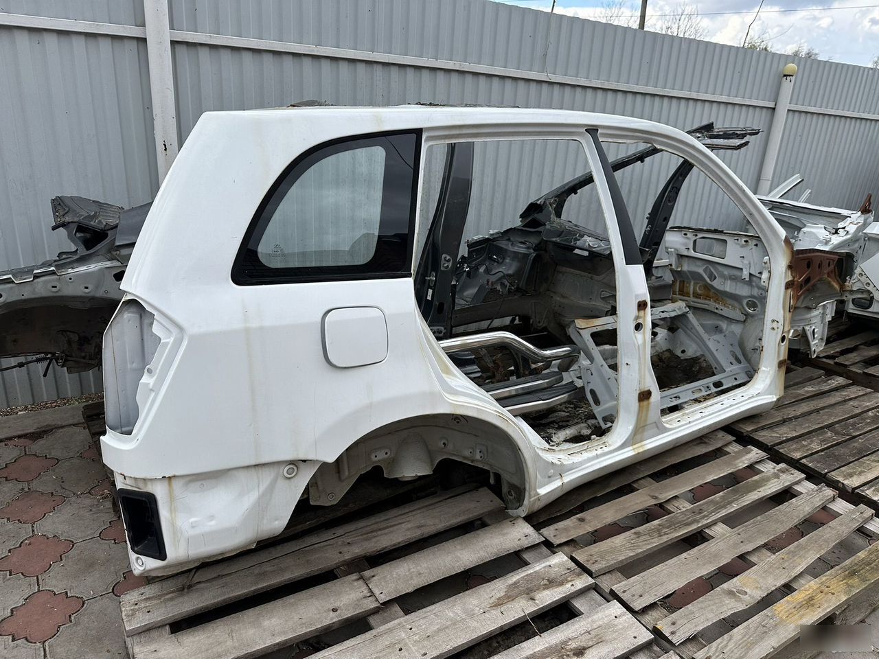 Часть кузова - Фото 3