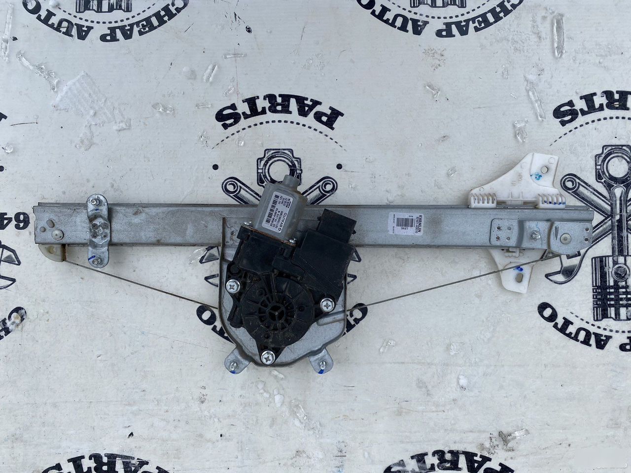 Стеклоподъемник двери