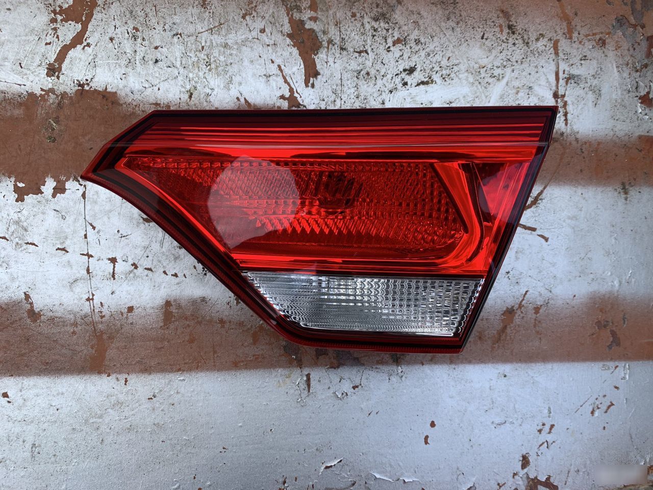 Фонарь крышки багажника - Фото 4