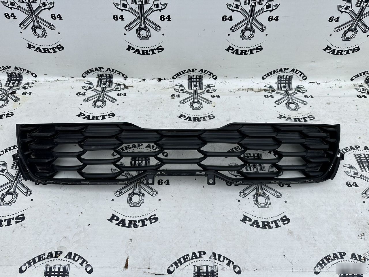 Решетка радиатора