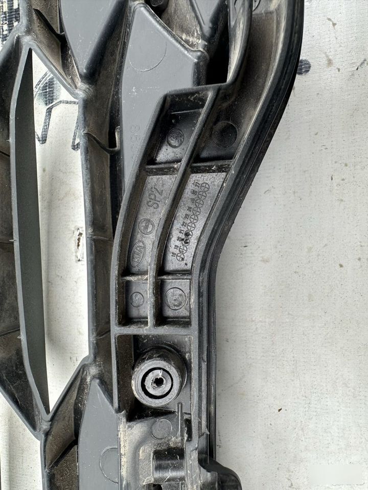 Решетка радиатора - Фото 10