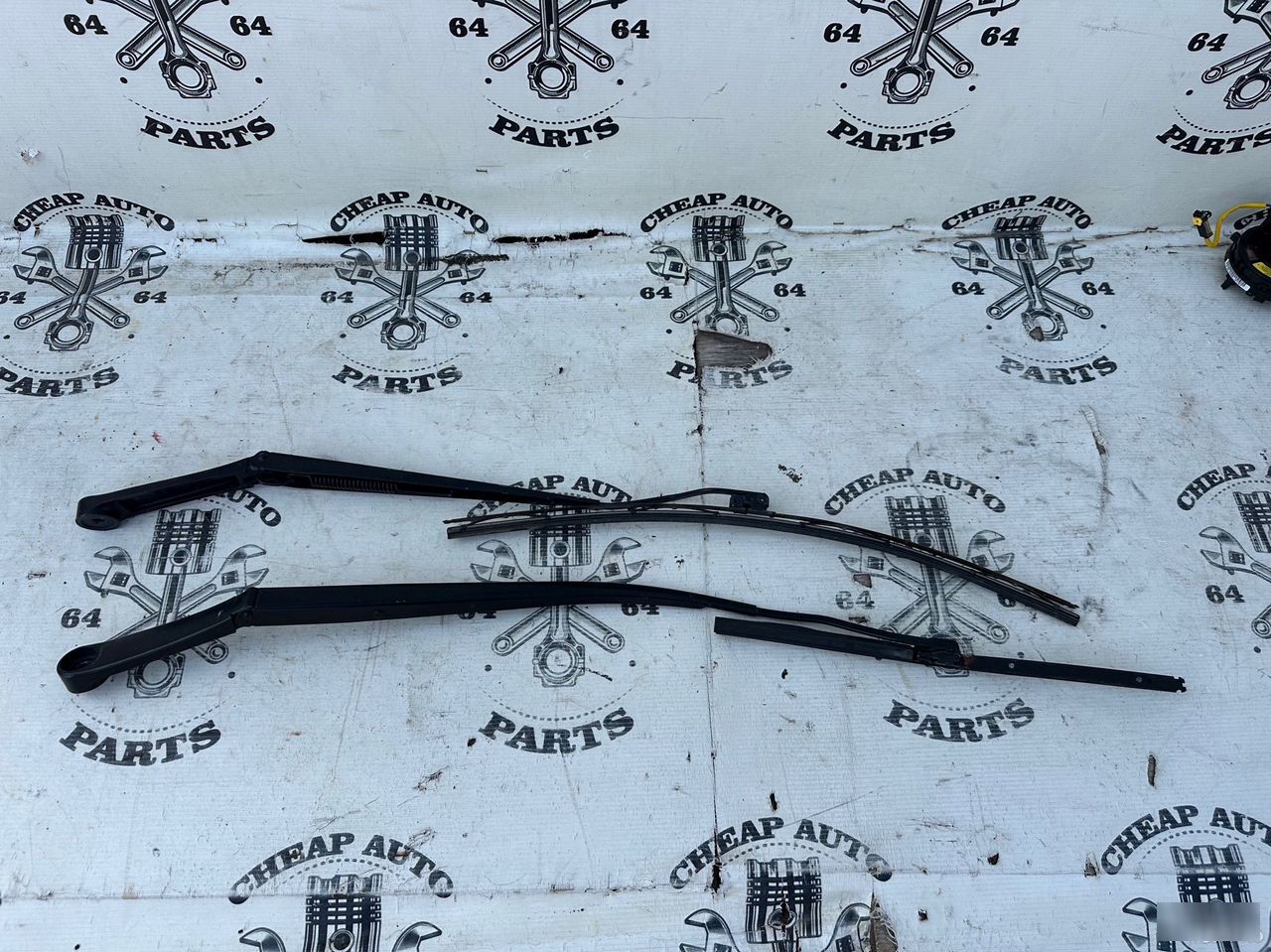 Дворники лобового стекла