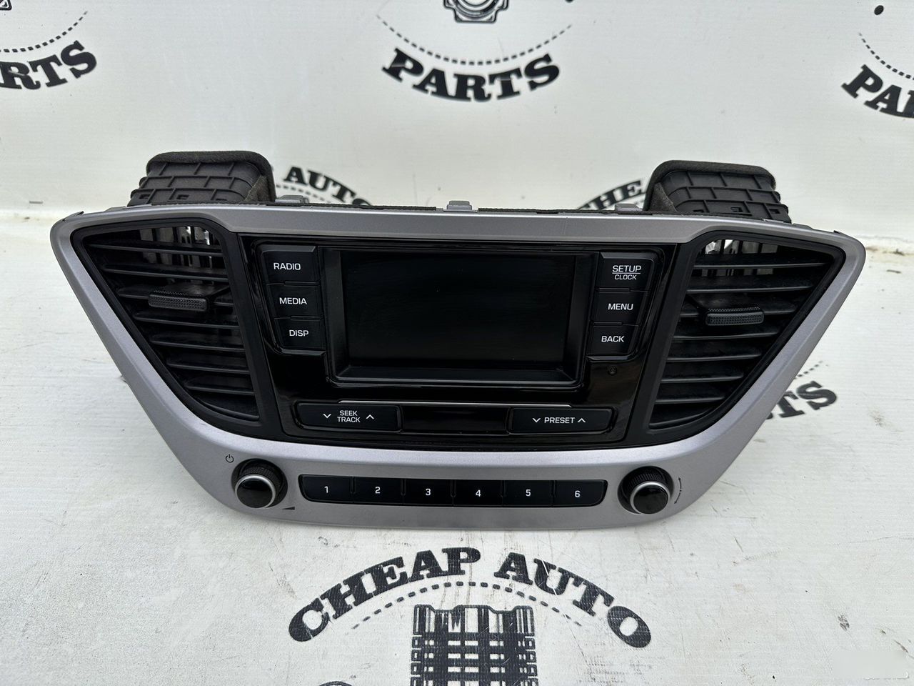 Магнитола - Фото 3