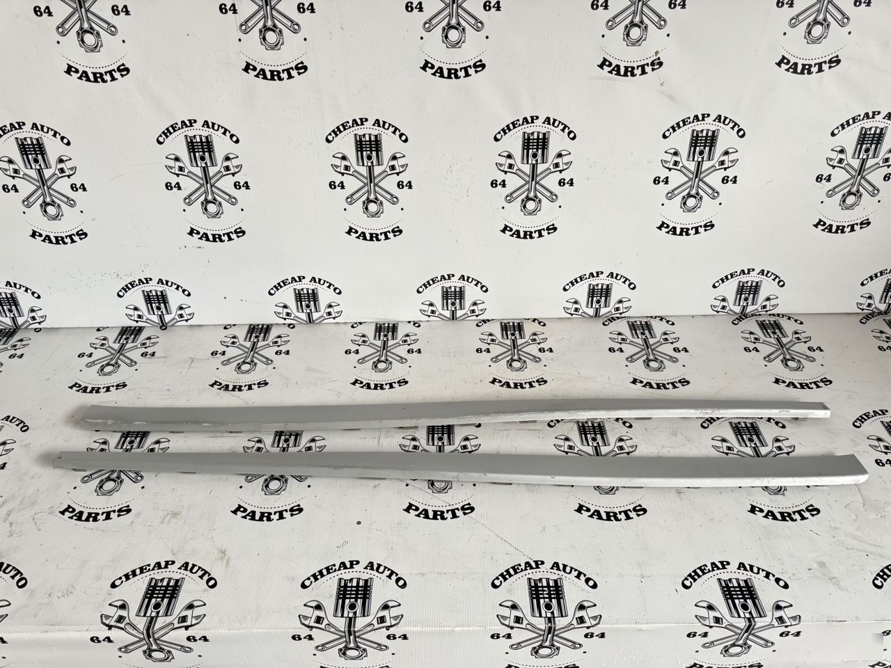 Накладки порогов нижние