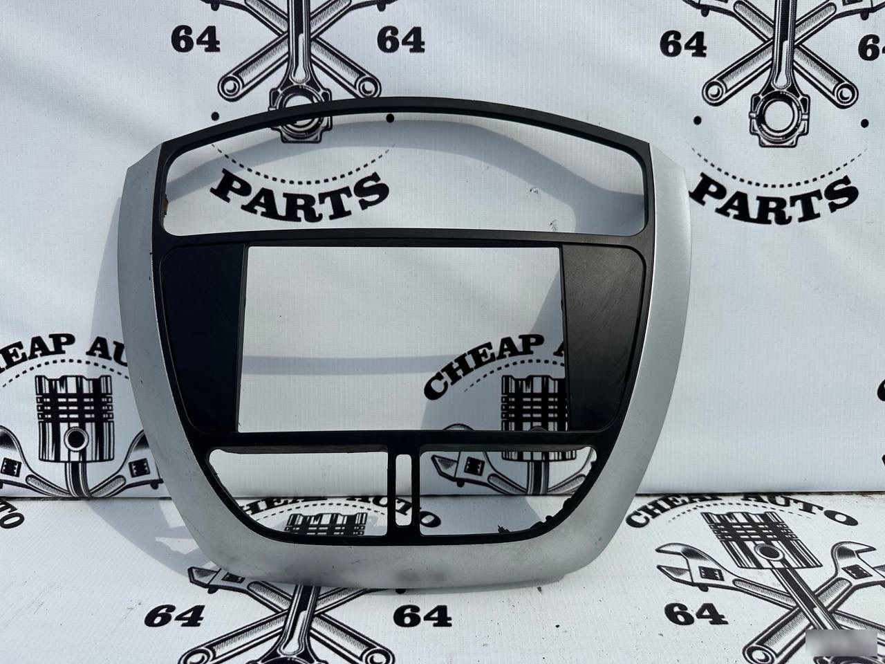 Рамка магнитолы