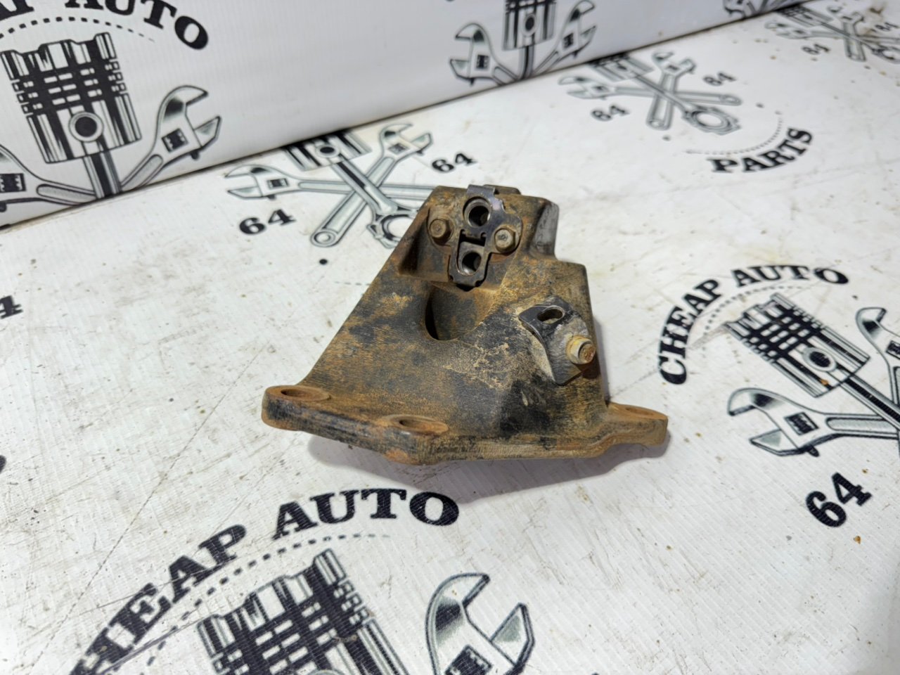 Кронштейн трансмиссии - Фото 2