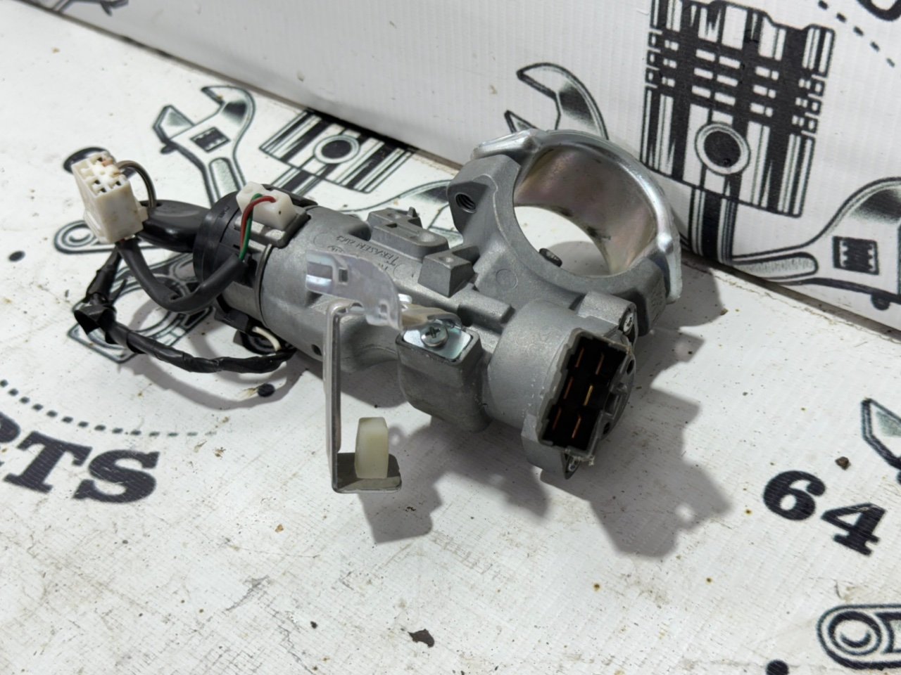 Замок зажигания с ключом - Фото 5