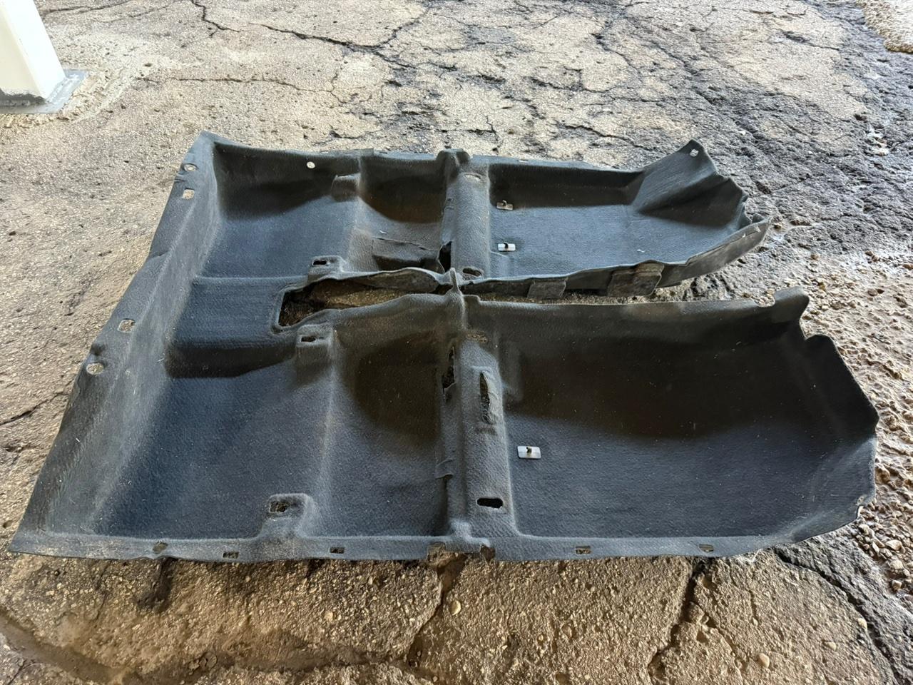 Ковролин салона