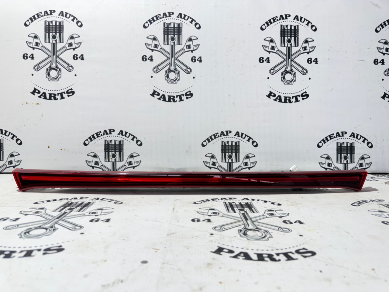 Фонарь крышки багажника - Фото 2