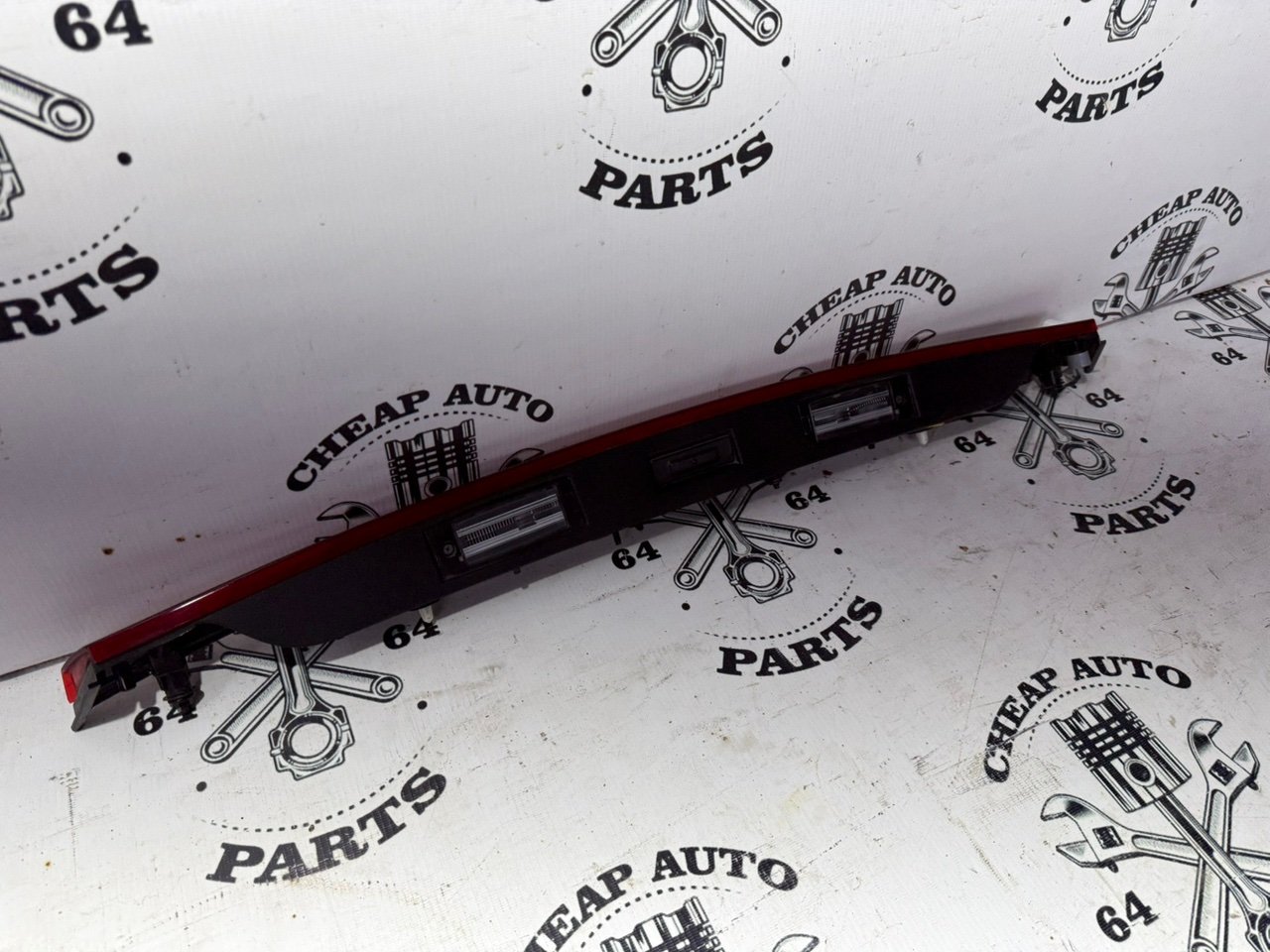 Фонарь крышки багажника - Фото 6