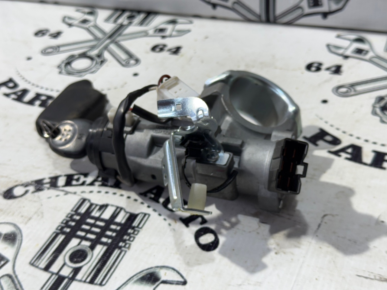 Замок зажигания с ключом - Фото 3