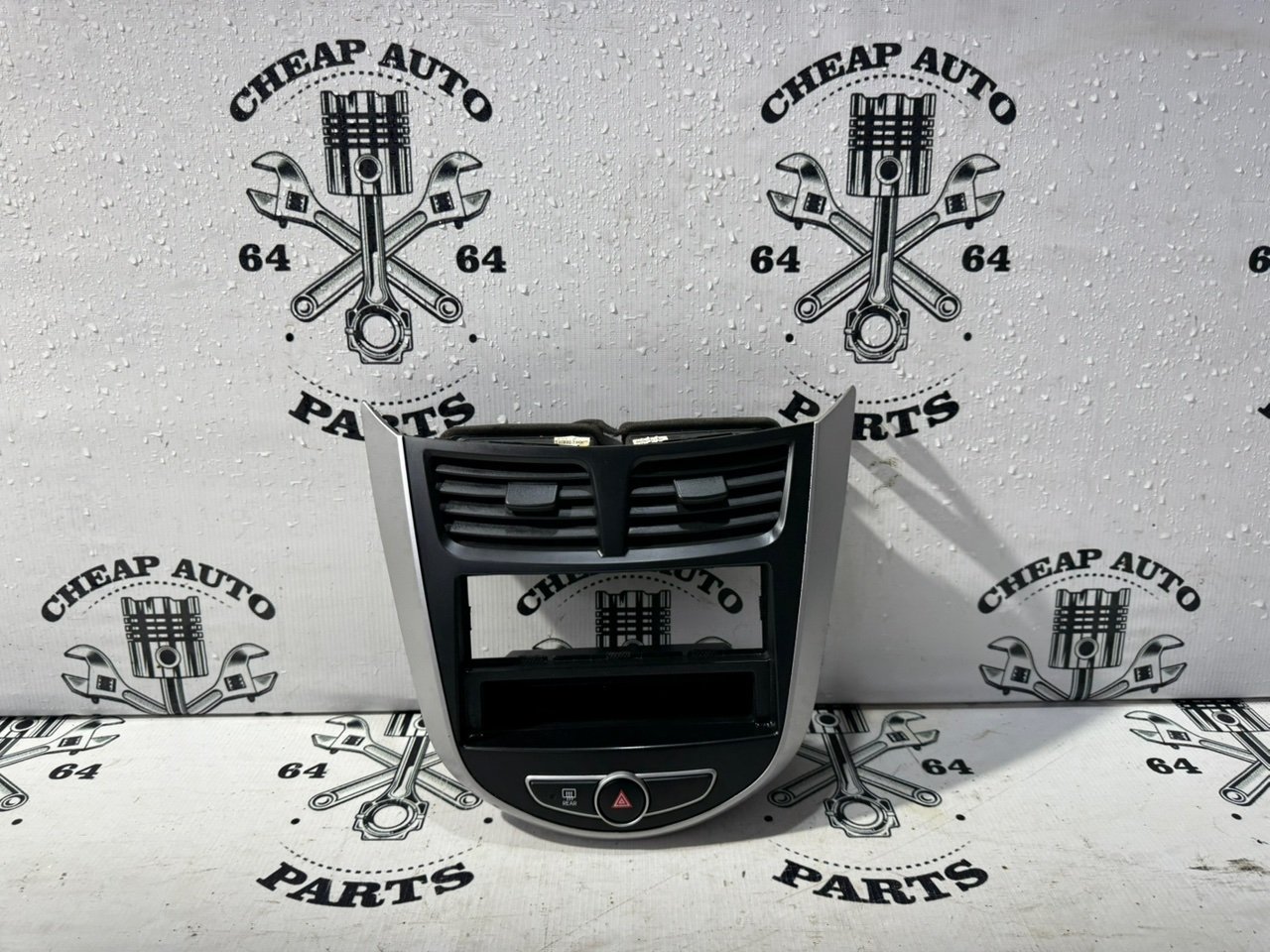 Рамка магнитолы - Фото 6