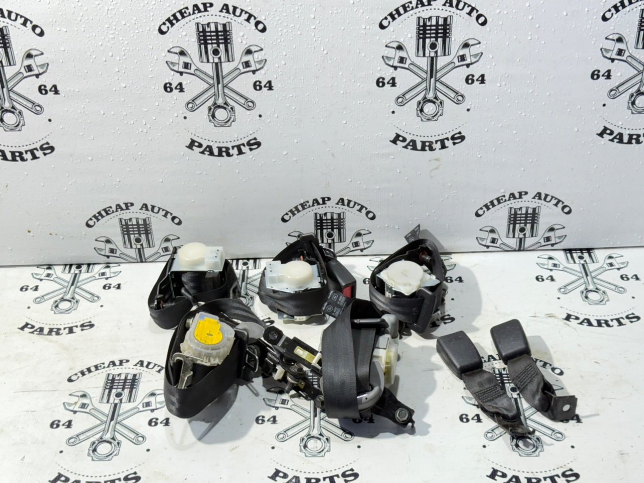 Ремни безопасности