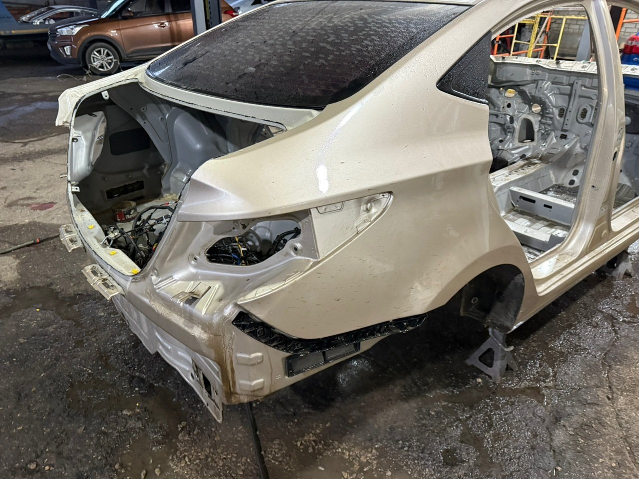 Задняя панель кузова - Фото 6