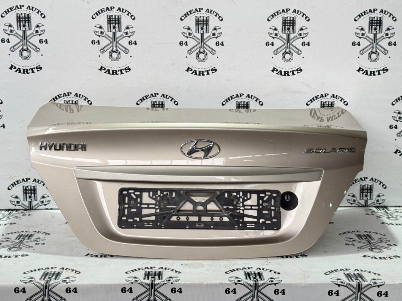 Крышка багажника - Фото 2