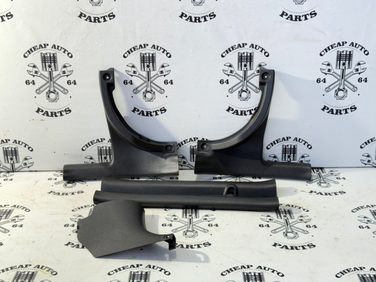 Накладки порогов нижние