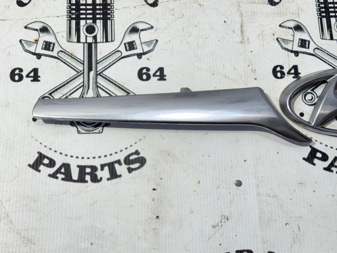 Молдинг решетки радиатора - Фото 2