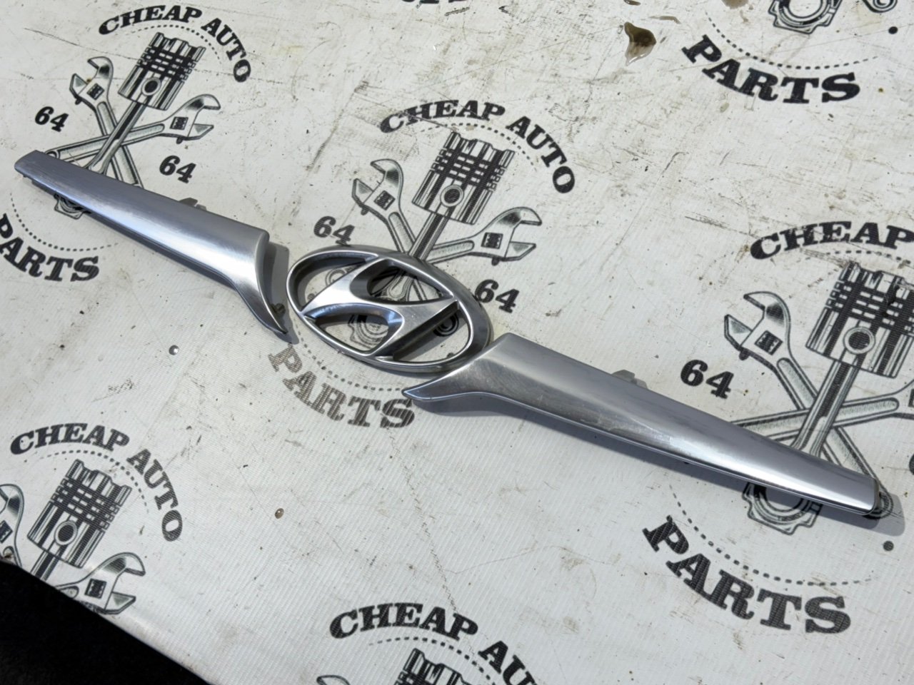 Молдинг решетки радиатора - Фото 5