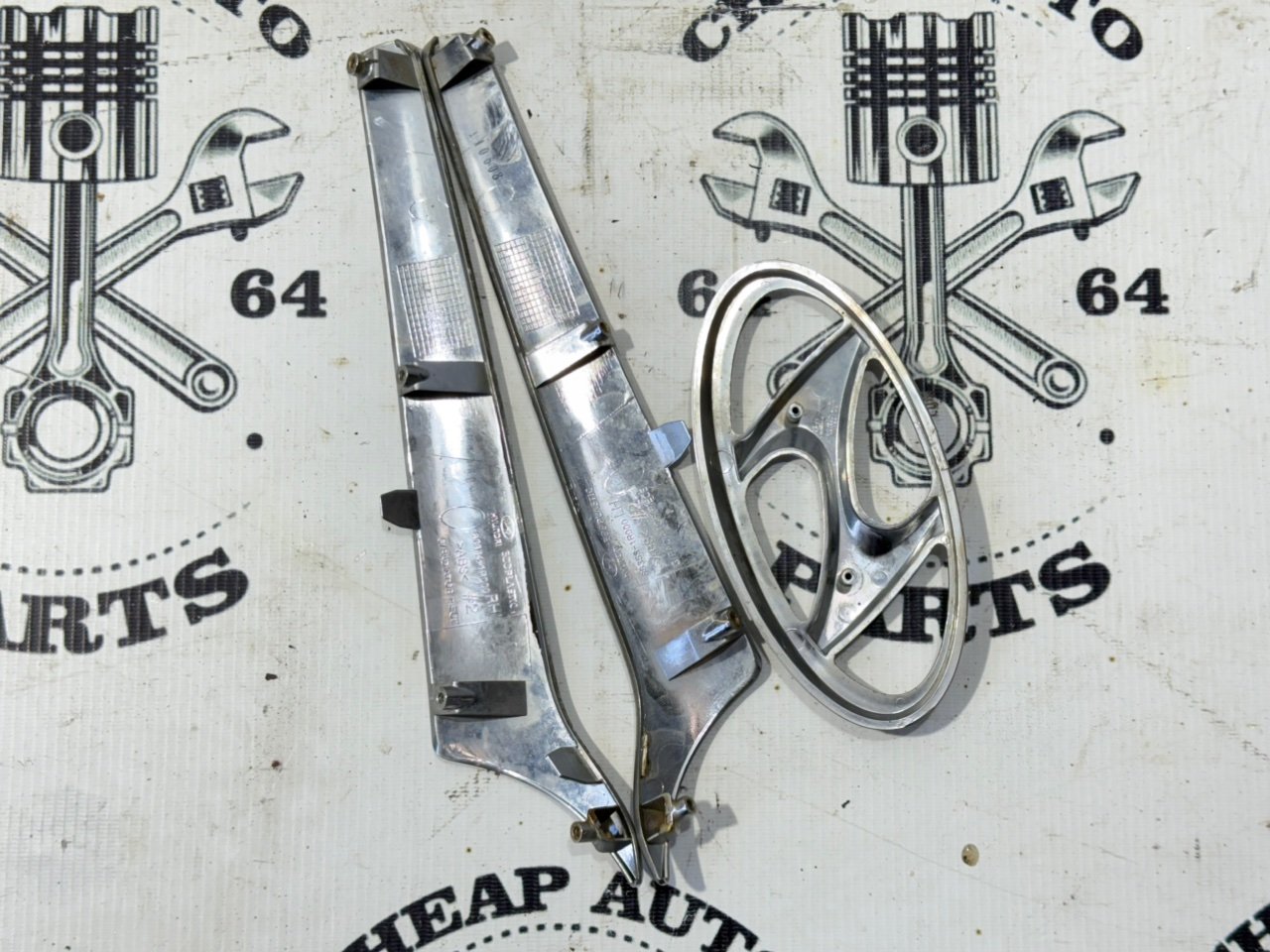 Молдинг решетки радиатора - Фото 7