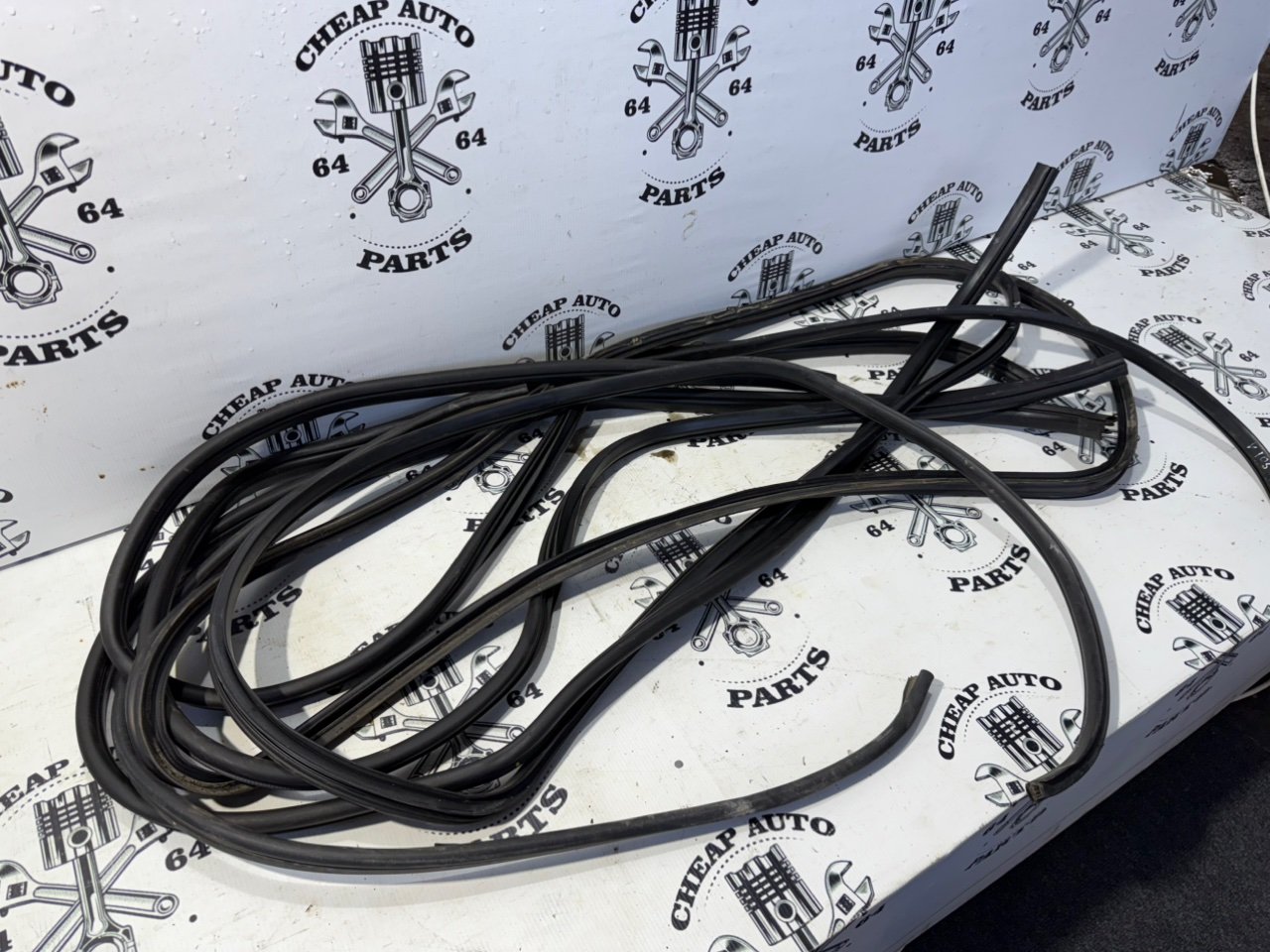 Уплотнители дверных проемов - Фото 3