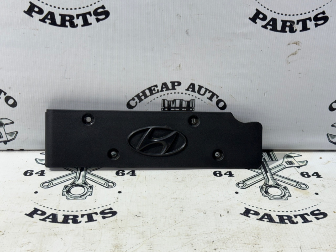 Декоративная крышка двигателя