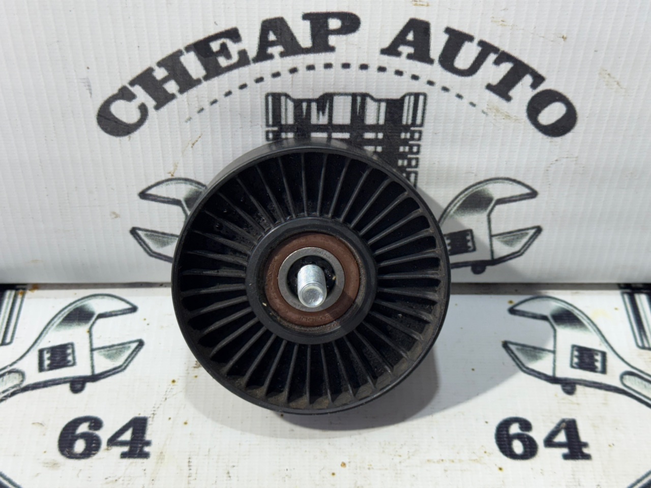 Ролик обводной навесного оборудования